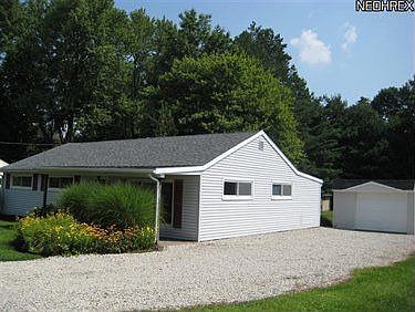 3rd image of 9753 E Idlewood Dr