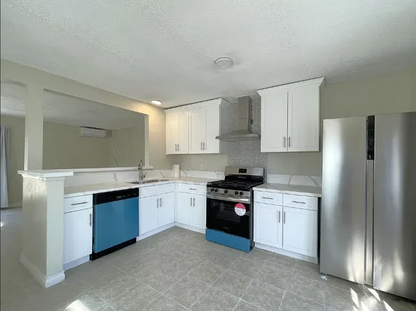 (undisclosed Address), La Quinta, CA 92253