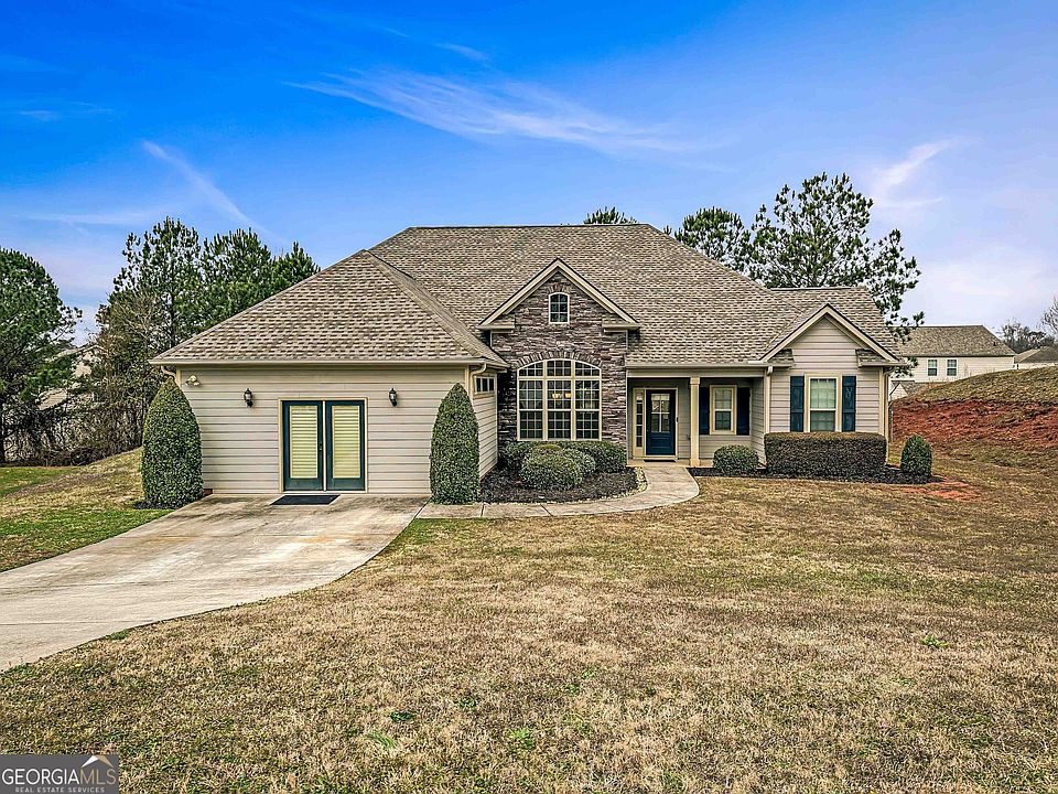 1st image of 263 Forrest Dr