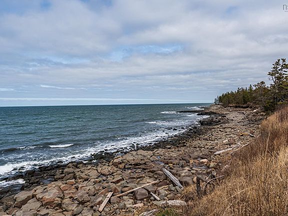 5th image of Shore Rd W