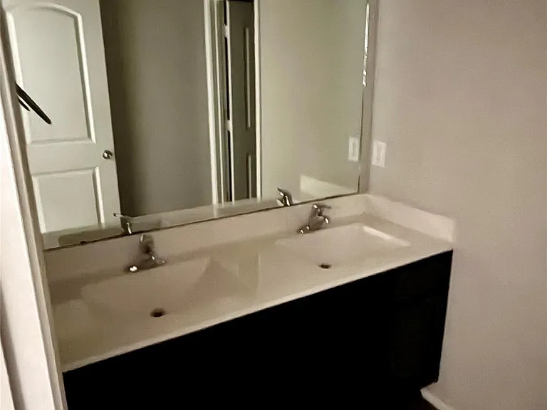 4406 Andorno Dr — Photo 24