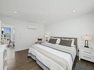 833 Ostend Ct, San Diego, CA 92109