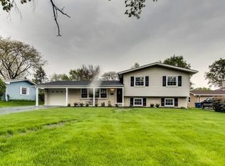 564 59th St, Lisle, IL 60532