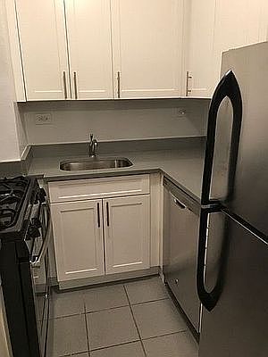 3rd image of 9801 67th Ave #5X