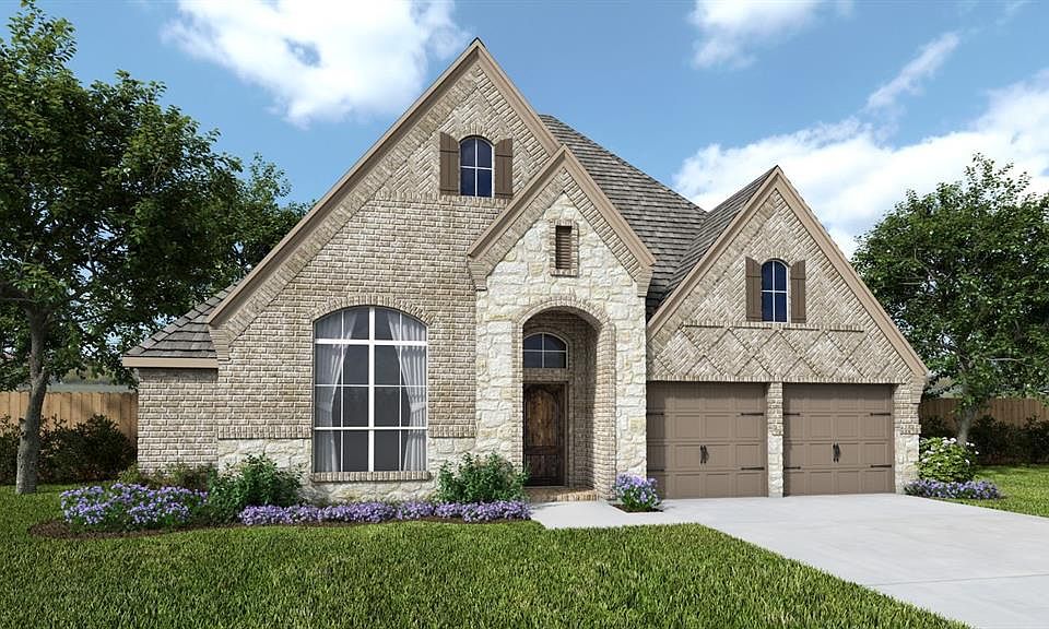 1st image of 740 Village Park Ln