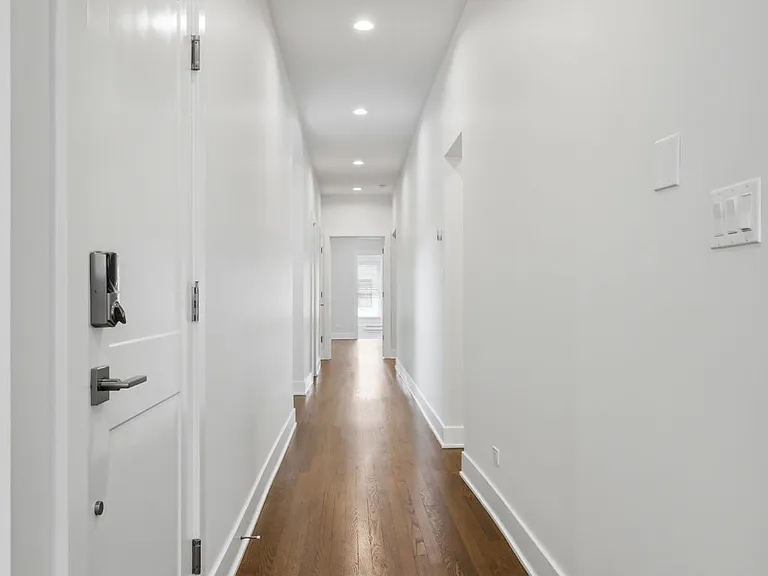 6914 N Sheridan Rd #1 — Photo 11