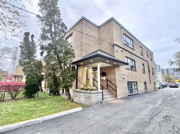25 Paisley Blvd E Unit 6, Mississauga, ON L5A 1P3