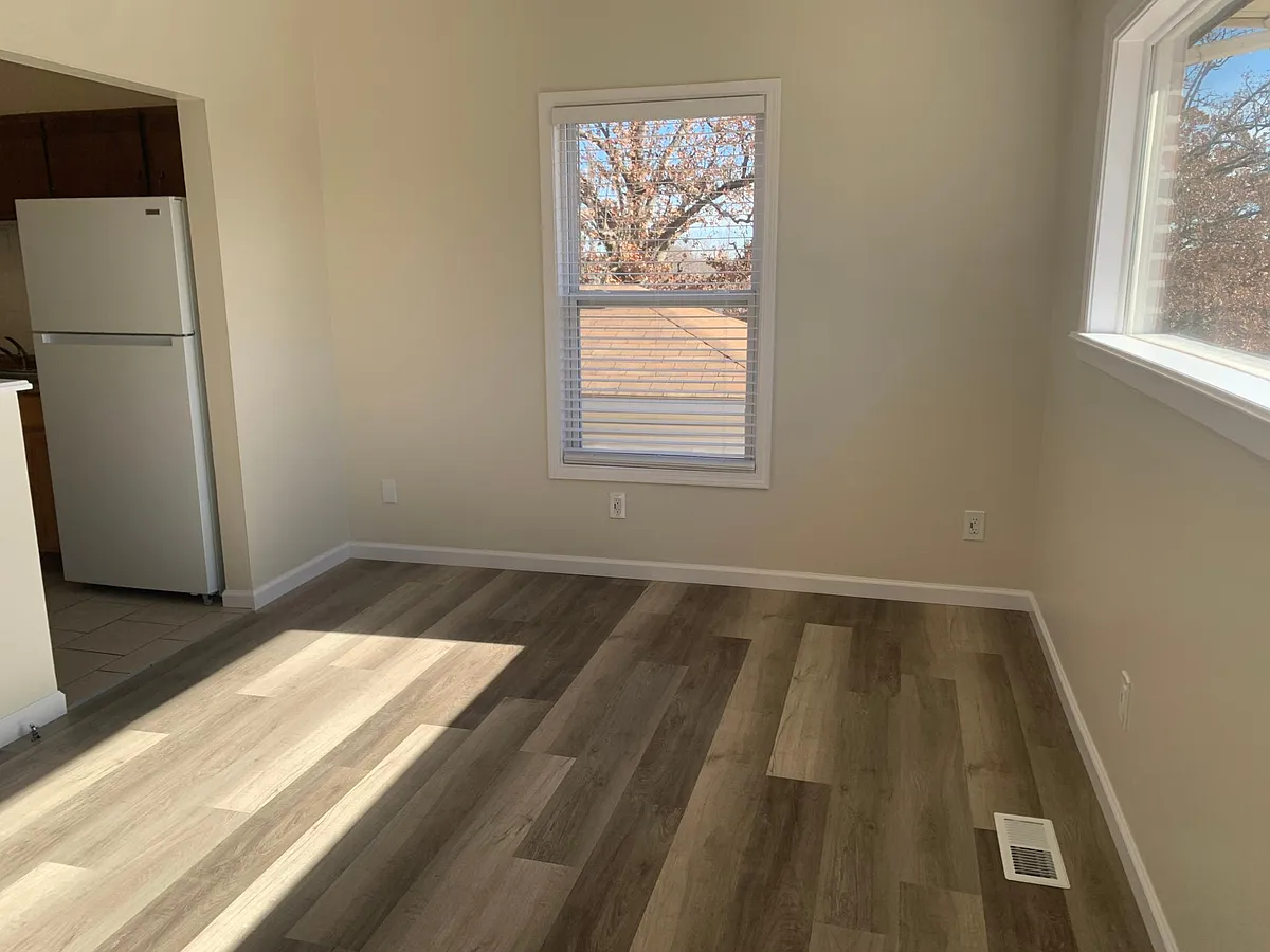 Building Photo - 810 Jefferson St #810