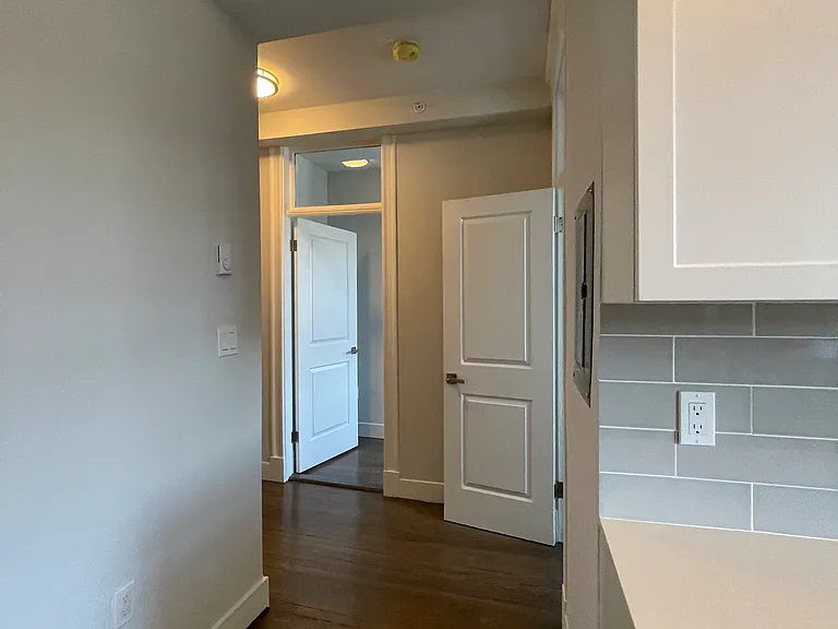 72 Park Dr #14 — Photo 5