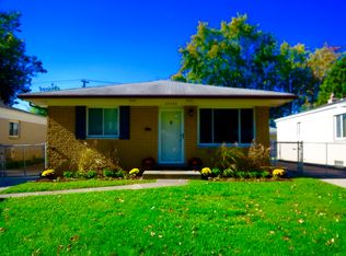 32359 Linderman Ave, Warren, MI 48093