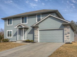 4453 S 168th Ave, Omaha, NE 68135