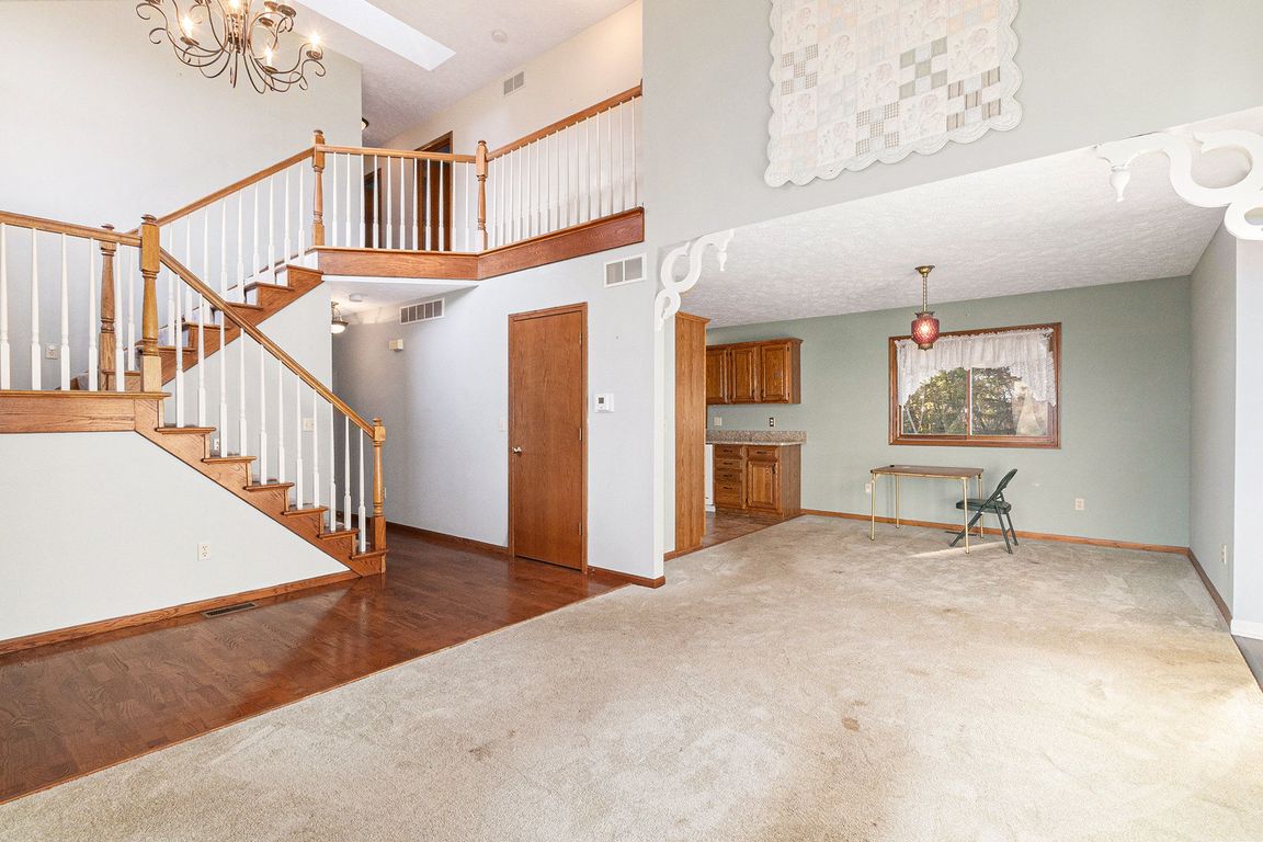 next background image