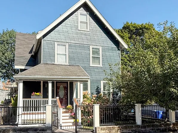41 Burt St, Dorchester, MA 02124