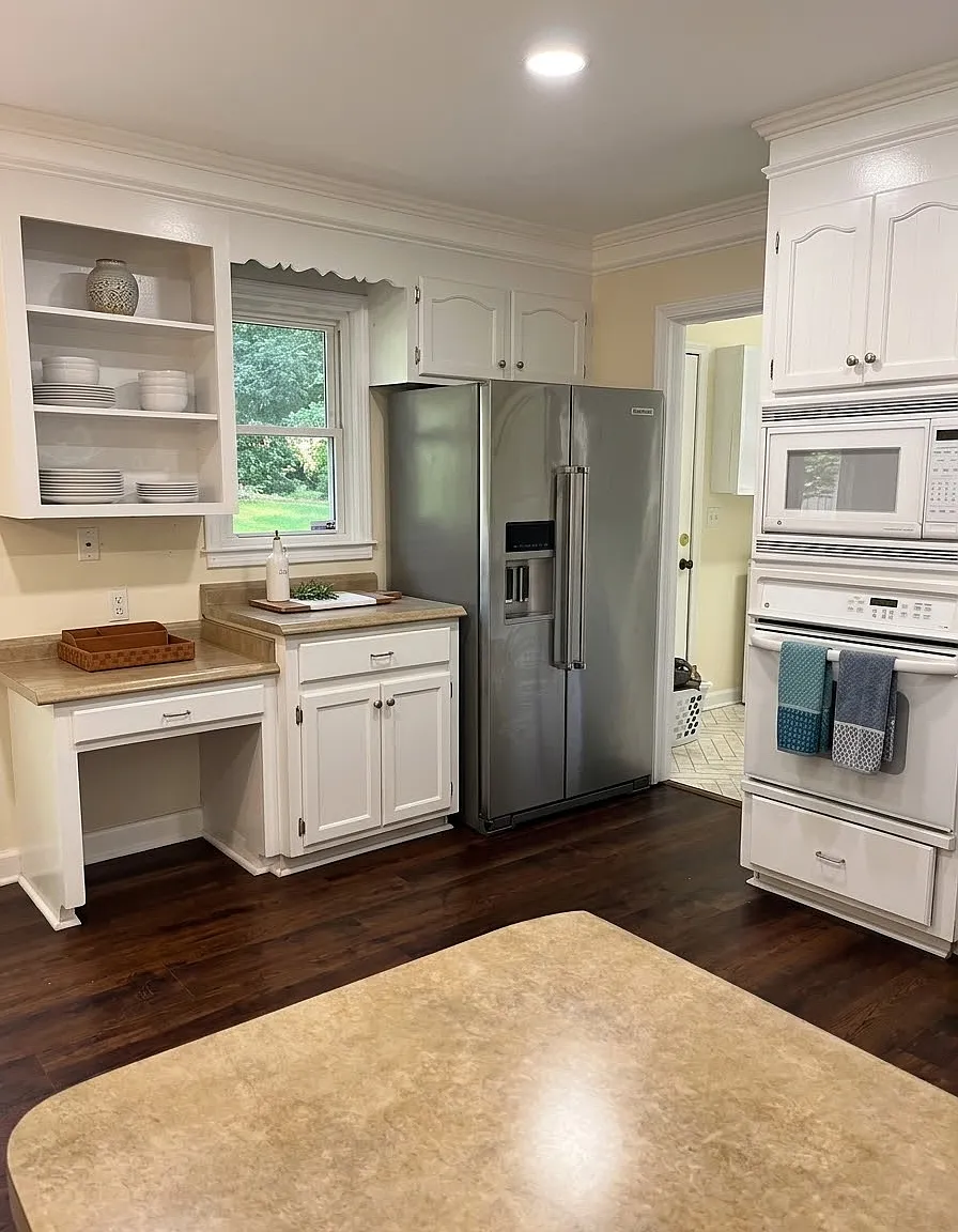 4 bed, 2423 sqft, $2,125 — Photo 4