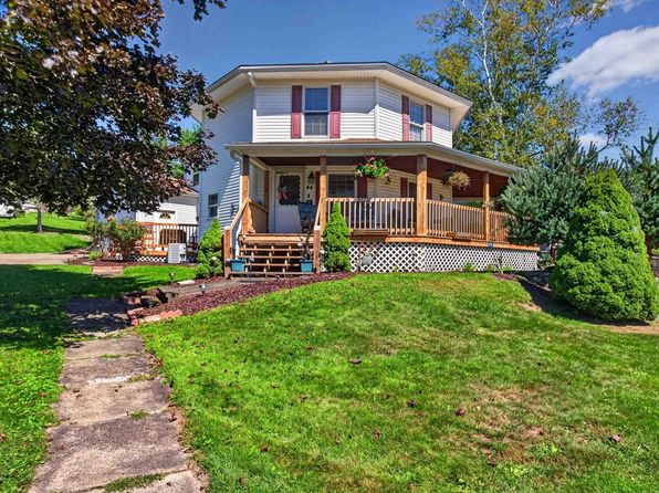 44 Wetmore St