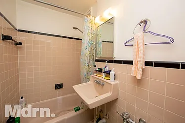 Rented by Mdrn Residential