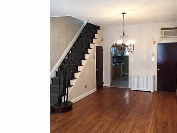 3rd image of 2527 S Clarion St