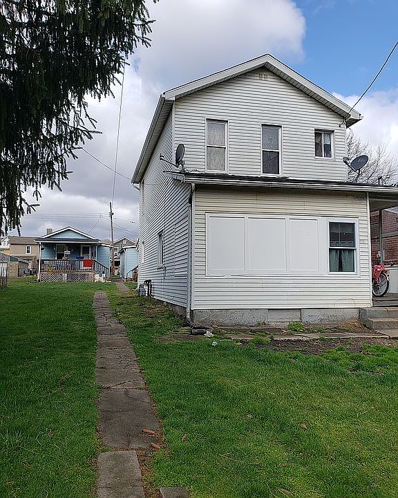 1st image of 1619 2nd Ave
