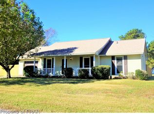 105 Live Oak Dr, Raeford, NC 28376