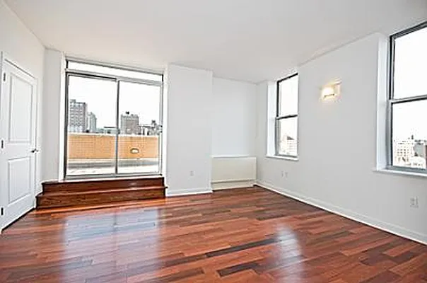 Sold by Corcoran | media 6