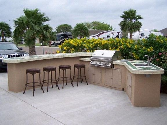 3rd image of 2219 Osprey Ln