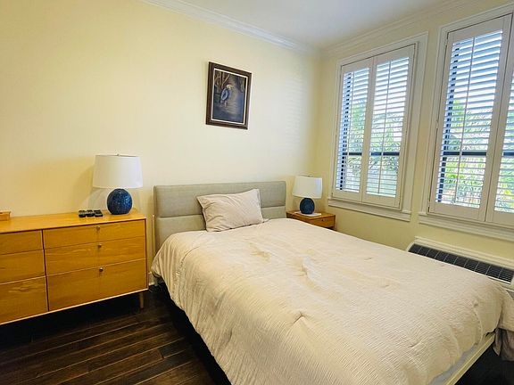 5th image of 235 Sunrise Ave #2262