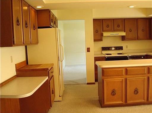 4th image of 4383 Cherrywood Dr