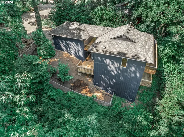 106 Terrace Ave, Oregon City, OR 97045