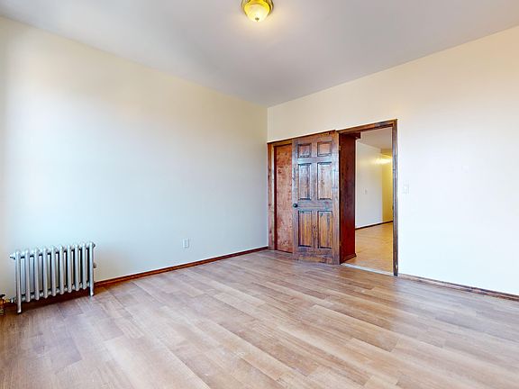4th image of 42-70 156th St #4B