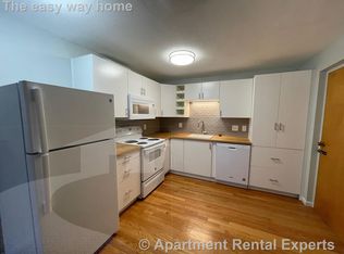 262 School St #8B, Somerville, MA 02145
