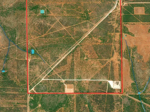 200 Rogers Ranch Road, Big Wells, TX 78830