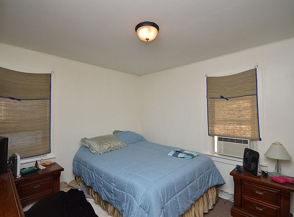 5th image of 8910 Central Ave