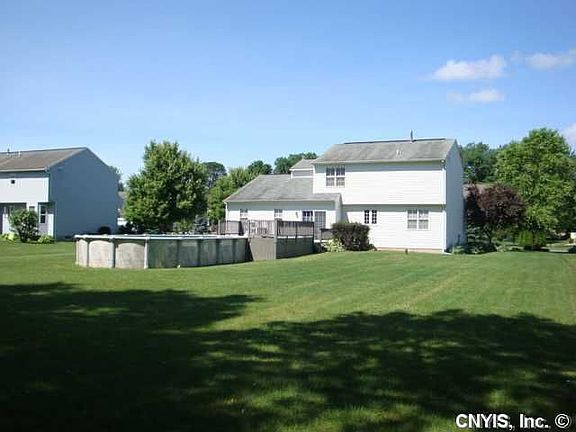 2nd image of 6622 Maricarol Ln