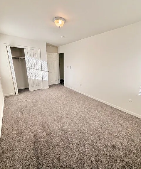 6691 Evelyn St — Photo 10