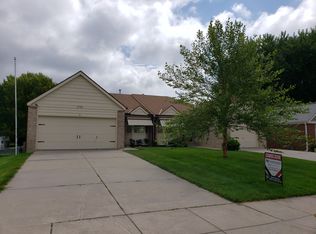 1720 S 38th St, Lincoln, NE 68506