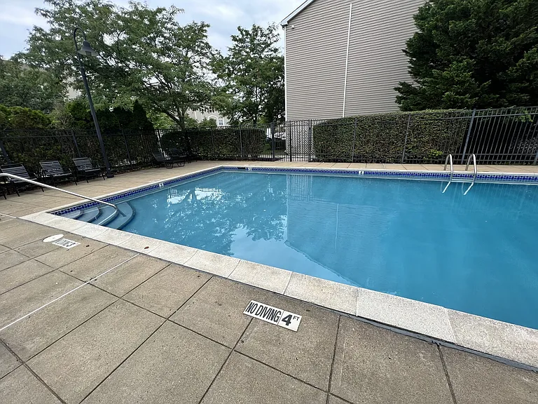 200 Vinings Way — Photo 7