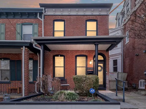 1204 W 8th St, Wilmington, DE 19806