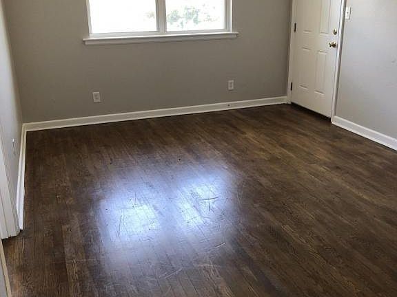 2nd image of 1914 Jersey Ave APT 8