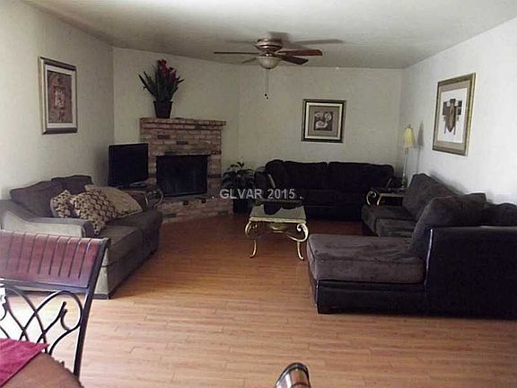 5th image of 5386 River Glen Dr Unit 351
