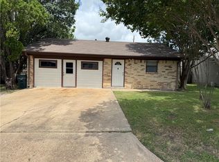 814 Yegua St, Bryan, TX 77801