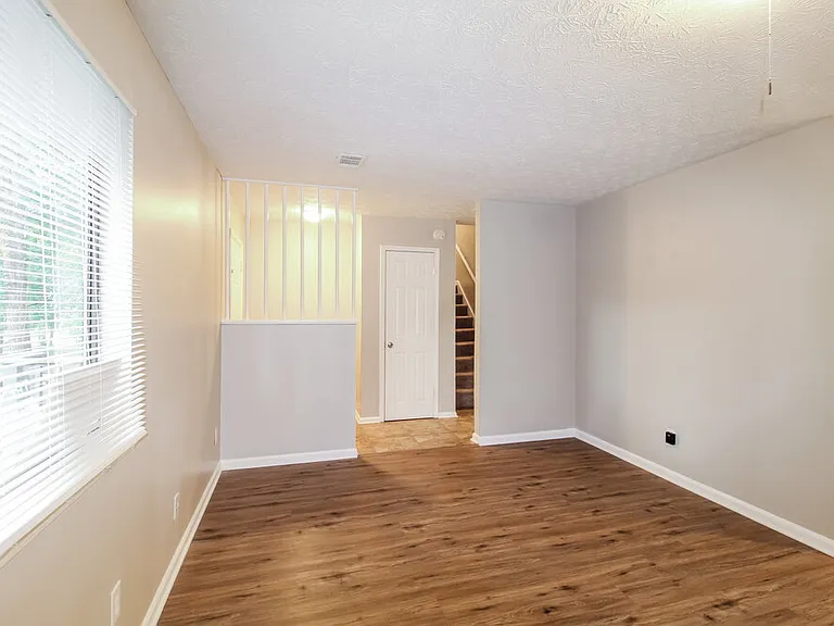 4075 Sage Ct — Photo 5