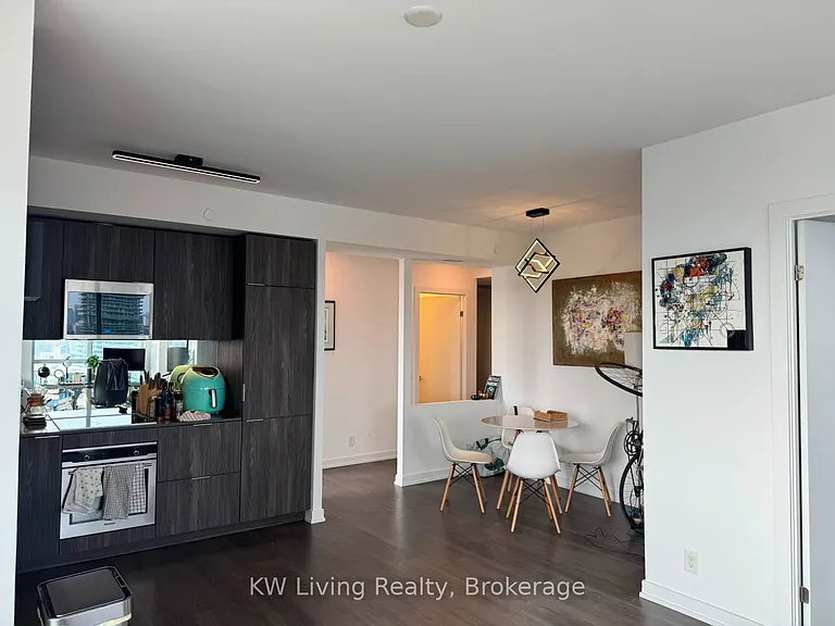 609 Avenue Rd #1604 — Photo 26