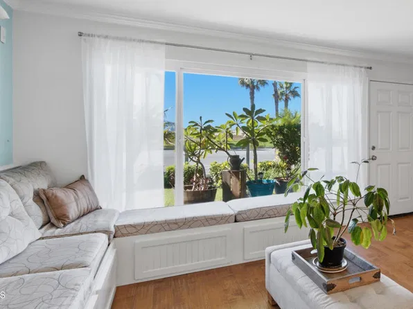 715 Ocean View Dr, Port Hueneme, CA 93041