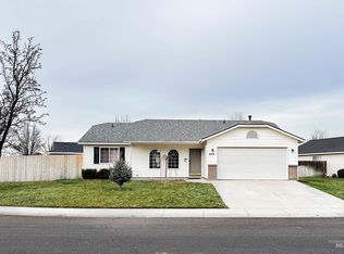 630 S Queens Dr, Nampa, ID 83687