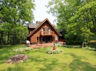 3204 S Cherry Valley Rd, Woodstock, IL 60098