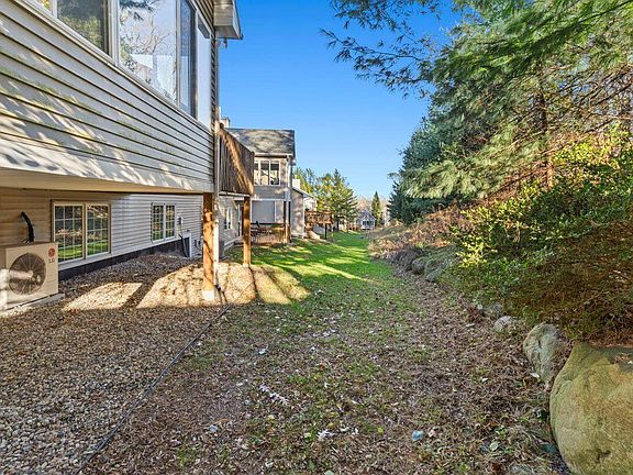 4th image of 1814 Corville Ct NW #39