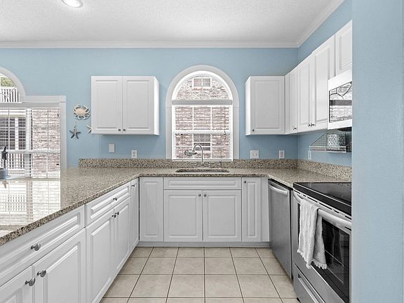 5th image of 4661 Wild Iris Dr. #204
