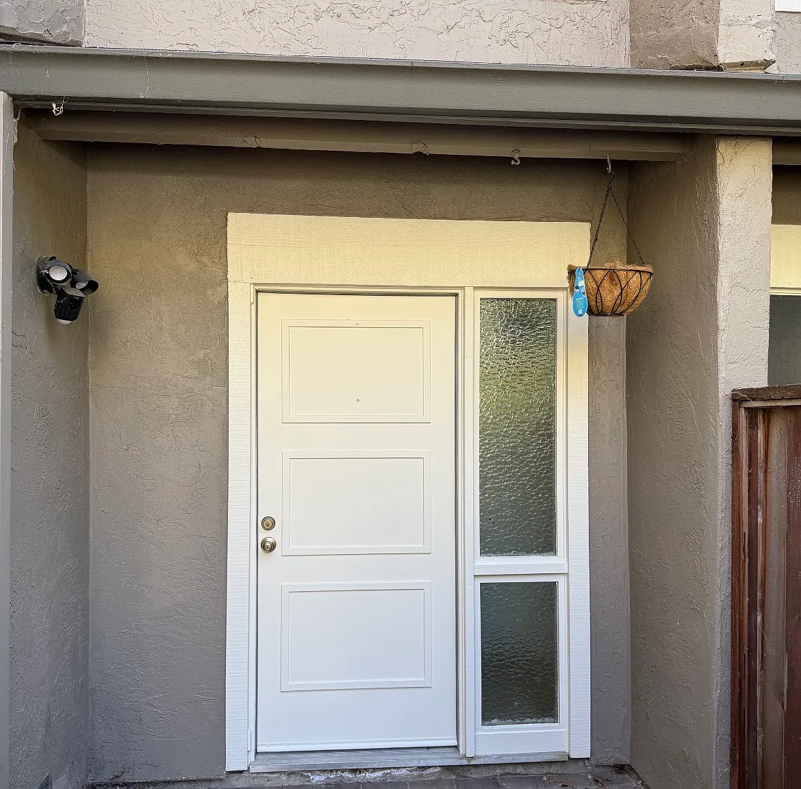 3 bed, 2.5 bath, 1535 sqft, $4,200 — Photo 2