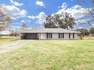 2208 Segura Rd, New Iberia, LA 70560