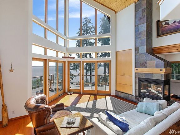 Wall to ceiling windows lead to stunning views 